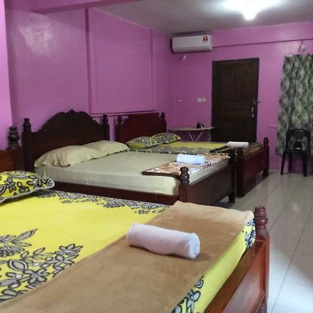 Family Room Semporna Luaran gambar